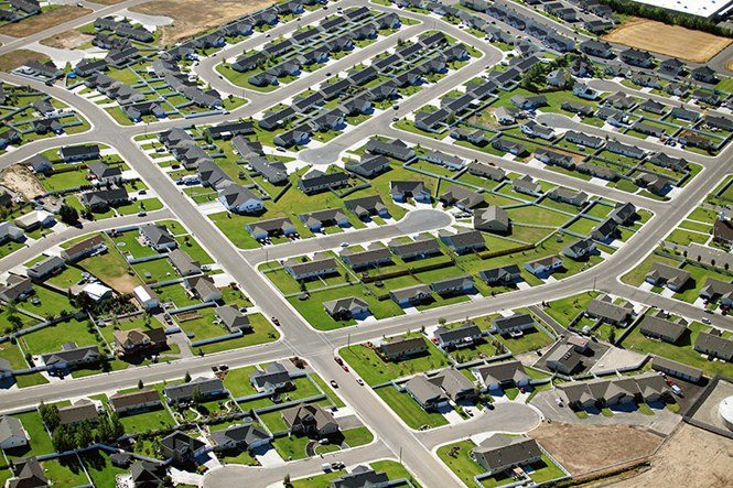 Land-Devt-Subdivisions_An-aerial-view-of-a-modern-housing-subdivision_82322425.jpg