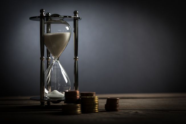 hourglass-money.jpg.653x0_q80_crop-smart.jpg